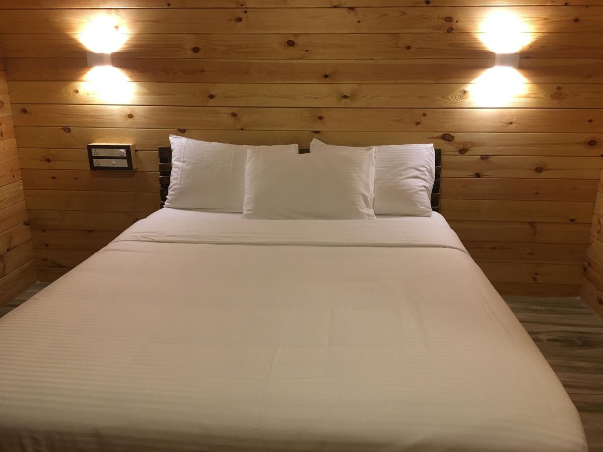 Breezywood Resort Mālvan Eksteriør billede